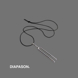 DIAPASON.™ - conscious jewelry // Silver. Necklace small - written.by 